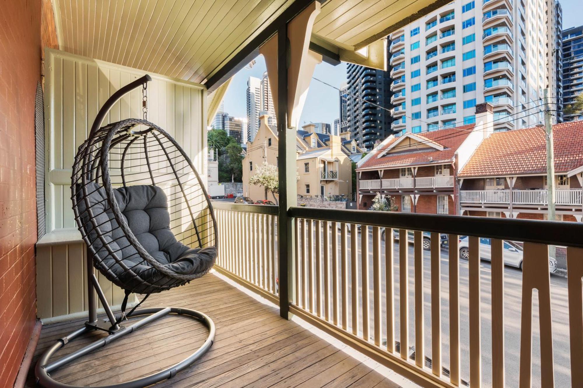 Stunning Terraced Near The Opera House Sydney